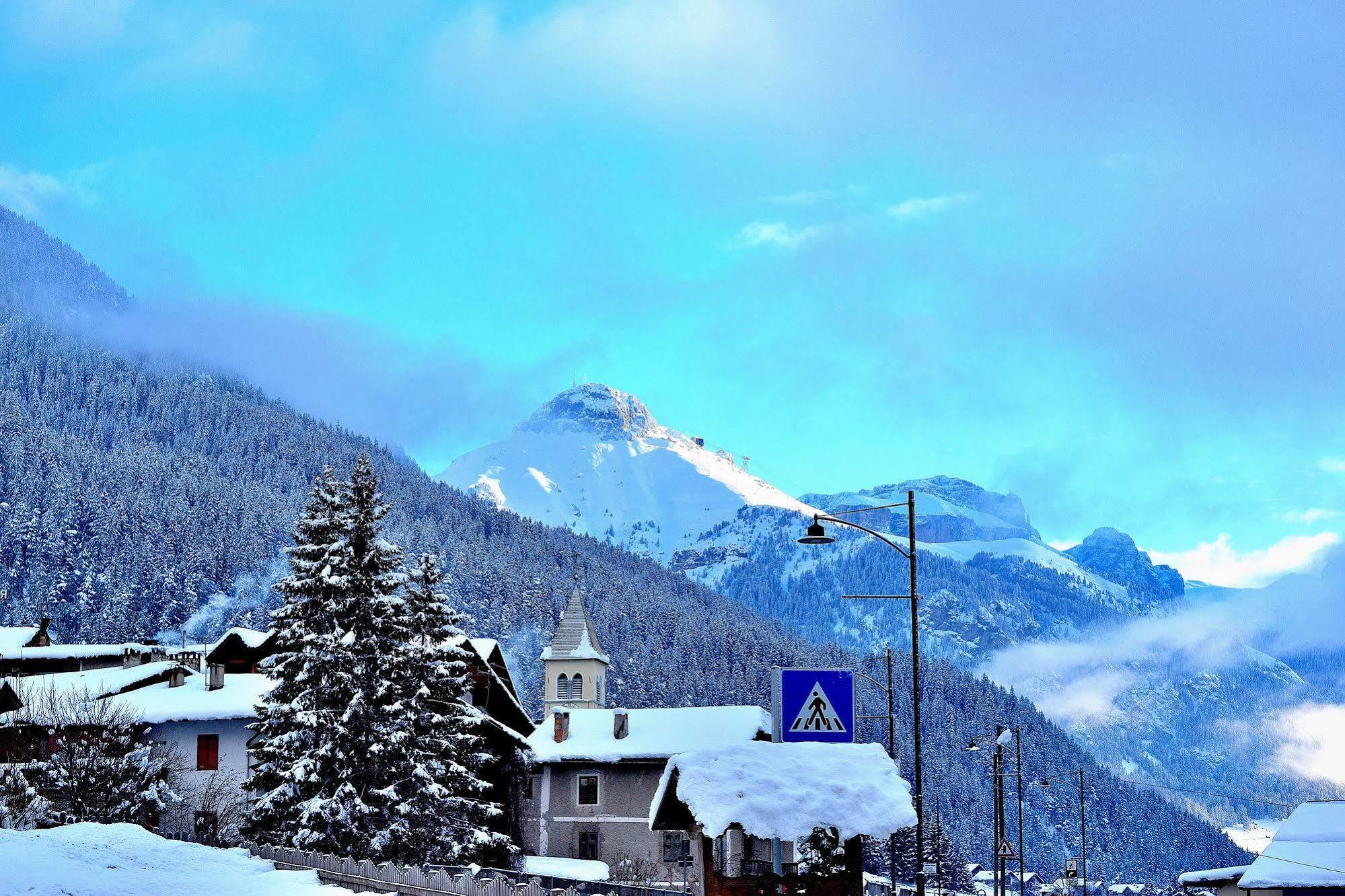 Hotel Vajolet Mazzin Exterior foto